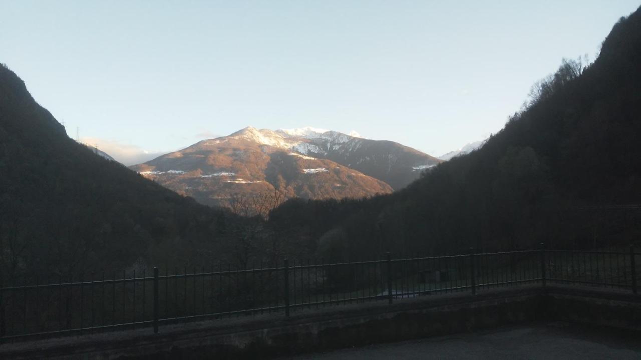 B&B Arquino Sondrio Buitenkant foto