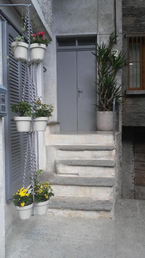 B&B Arquino Sondrio Buitenkant foto